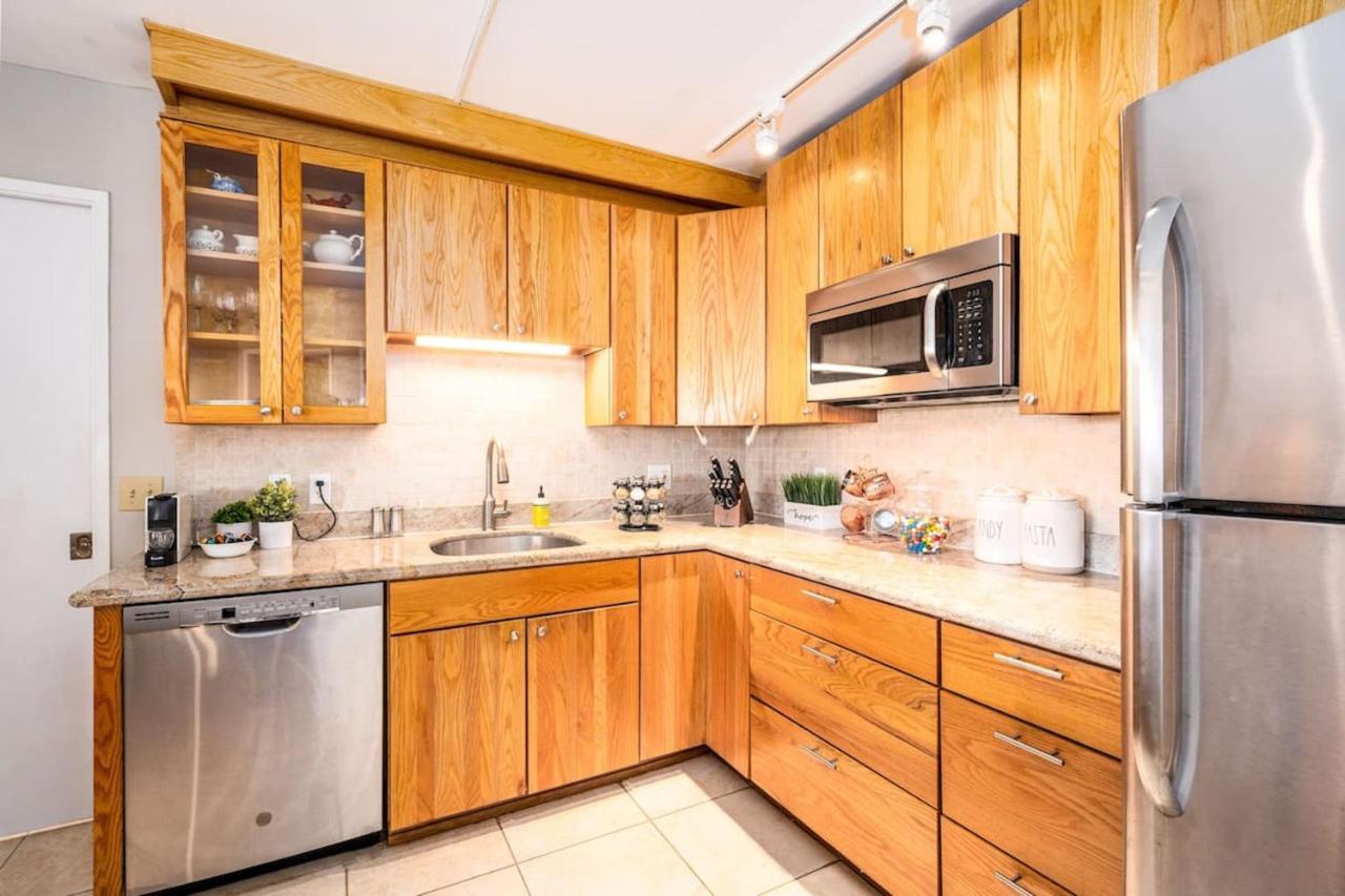 ויילי Penthouse 1 Bd King Suite With Ocean Views! מראה חיצוני תמונה